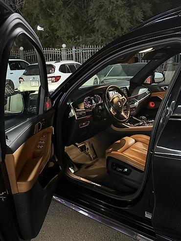 byd 2: BMW X7: 2021 г., 4.4 л, Автомат, Бензин, Кроссовер — 6