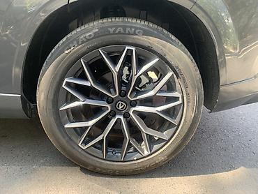 byd e1: Changan Uni-Z: 2025 г., 1.5 л, Робот, Бензин, Кроссовер — 6