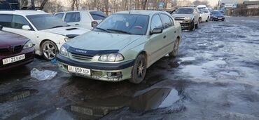 Toyota: Toyota Avensis: 1998 г., 1.6 л, Механика, Бензин, Седан