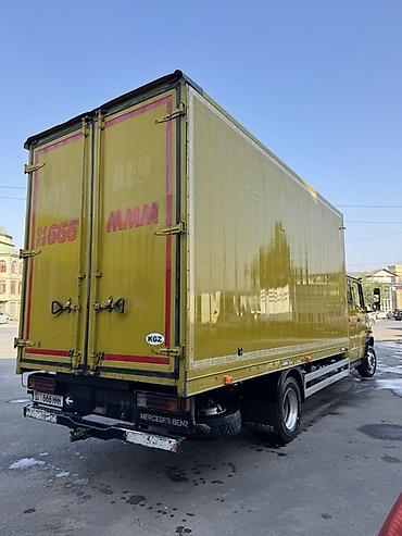авто вкуп бишкек: Жүк ташуучу унаа, Mercedes-Benz, Дубль, 7 т, Колдонулган — 6