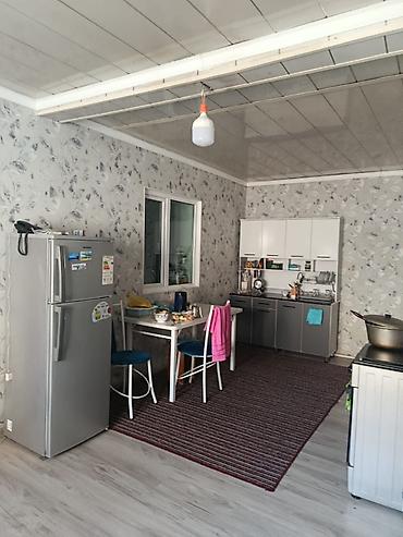 Продажа коттеджей и домов: ‼️ СРОЧНО ПРОДАЁТСЯ ДОМ ‼️ 📍 Адрес: Бишкек, м-н Ала-Тоо, ул. Кызгалдак at lalafo.kg — 3 Продажа коттеджей и домов: ‼️ СРОЧНО ПРОДАЁТСЯ ДОМ ‼️ 📍 Адрес: Бишкек, м-н Ала-Тоо, ул. Кызгалдак — 3