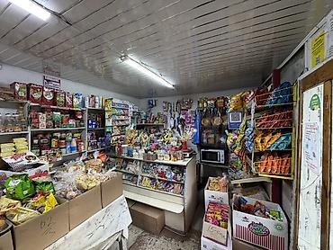 Продажа магазинов: Продуктовый магазин (павильон). Помещение компактное, удобно — 3