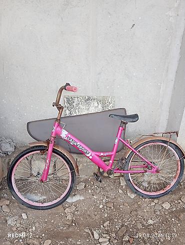 velosiped alman: İşlənmiş İki təkərli Uşaq velosipedi 20", sürətlərin sayı: 1 — 4
