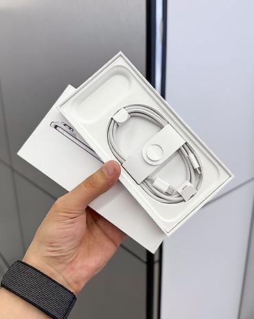 Apple iPhone: IPhone Air, Б/у, 256 ГБ, Белый, Защитное стекло, Чехол, Коробка, В рассрочку, 100 % — 5