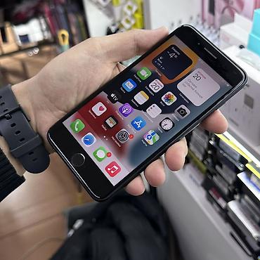 Apple iPhone: IPhone 7 Plus, Б/у, 128 ГБ, Черный, Чехол, 100 % — 12