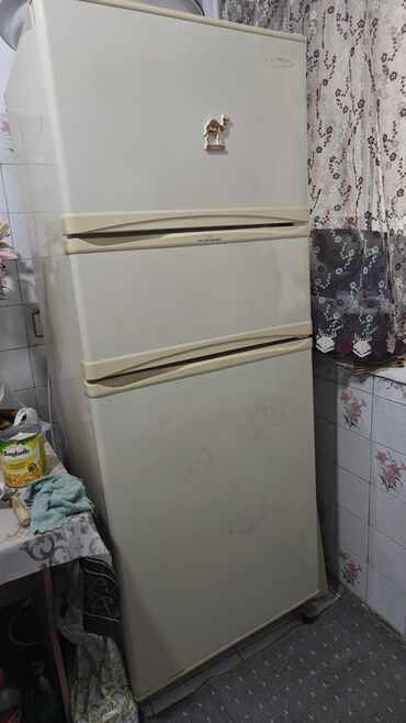 haier холодильник: Муздаткыч Колдонулган, Үч камералуу