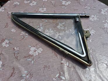 Auto delovi: Staklo desnih prednjih vrata Lada 2101. Polovno, ocuvano. Skinuto sa — 9