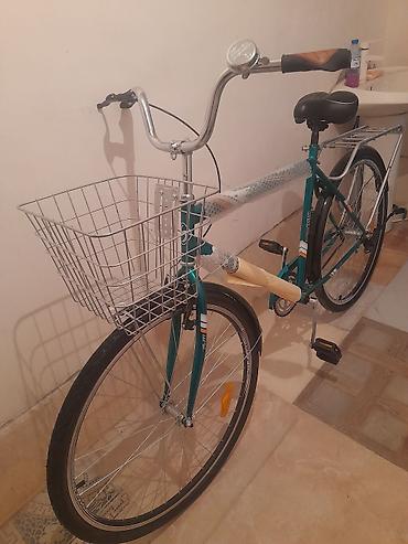 velo 28: Şəhər/krüizer tipli velosiped – Stels Pilot Xüsusiyyətlər: - Rəng — 4