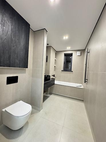 Продажа коттеджей и домов: Срочно! 2-этажный дом в стиле хай-тек Район: ЖМ Арча-Бешик Площадь — 7