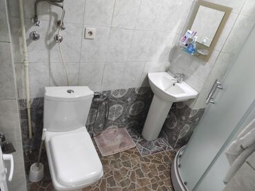 Günlük kirayə mənzillər: 1 otaqlı, Səbail r. r-nu — 15