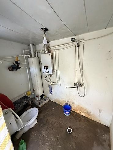 ev vaqon satilir: 2 otaqlı, 38 kv. m, Orta təmir — 3
