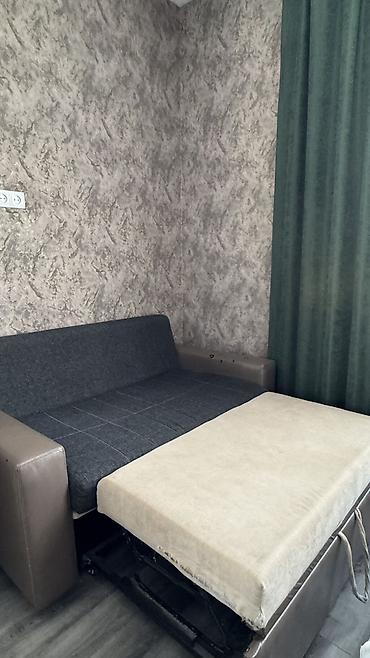 Прямые диваны: Прямой диван, Б/у — 3