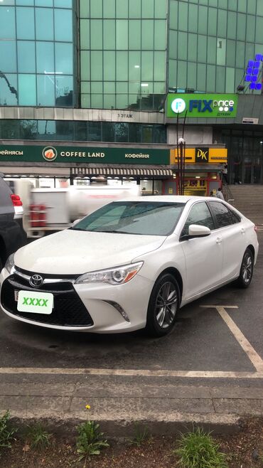 газ 14 1982: Toyota Camry: 2016 г., 2.5 л, Автомат, Бензин