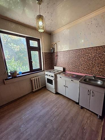 3 кв: 1 комната, 32 м², 104 серия, 3 этаж, Косметический ремонт — 5