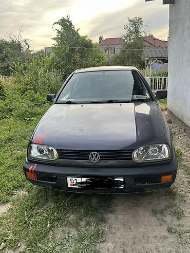 Транспорт: Volkswagen Golf: 1993 г., 1.6 л, Механика, Бензин, Хэтчбэк — 1