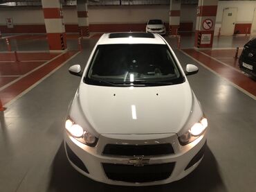 Chevrolet: Chevrolet Aveo: 1.4 l | 2012 il 290000 km Sedan — 1