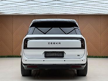 тлк 100: Zeekr 9X: 2 л | 2025 г. Лимузин — 6