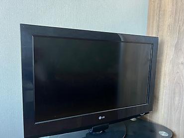 ТВ и видео: Б/у Телевизор LG LCD 32" Самовывоз — 1