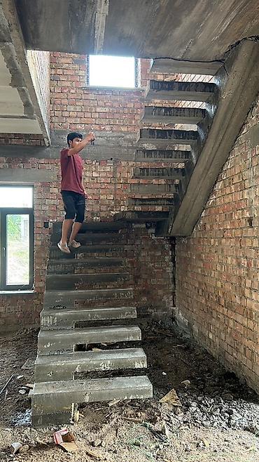 Бетонные лестницы: Бетонная лестница Для дома, Гарантия, Форма лестницы: Много-маршевая, Стиль: Хайтек — 22