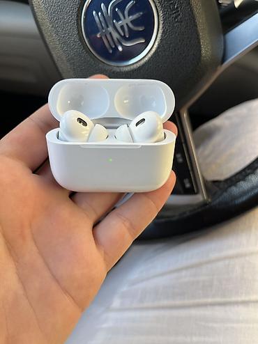 İşlənmiş Simsiz (Bluetooth) Qulaqcıqlar, rəng - Ağ lalafo.az -da İşlənmiş Simsiz (Bluetooth) Qulaqcıqlar, rəng - Ağ