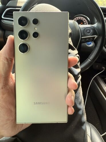 оперативная память 16 гб: Samsung Galaxy S24 Ultra, Б/у, 512 ГБ