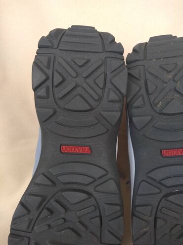 Women's Sneakers and athletic shoes: Adidas, 38 — 13