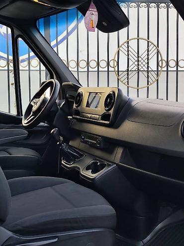 Mercedes-Benz: Mercedes-Benz Спринтер: 2018 г., 2.2 л, Механика, Дизель, Фургон — 9