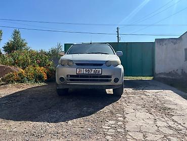 Honda HR-V: 2003 г., 1.6 л, Механика, Бензин, Кроссовер