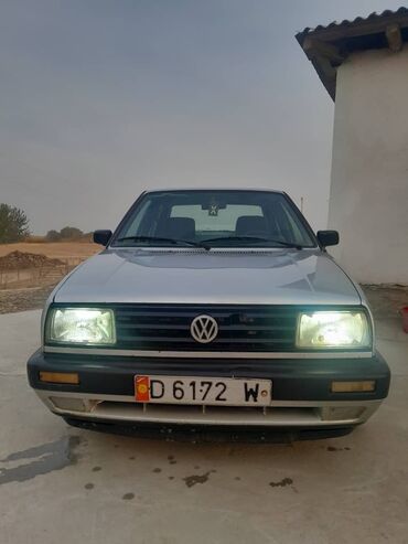 шины каракол: Volkswagen Jetta: 1992 г., 1.6 л, Бензин, Седан