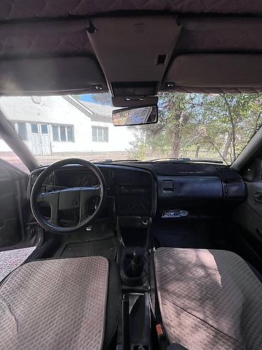 ford s max: Volkswagen Passat: 1988 г., Седан — 5