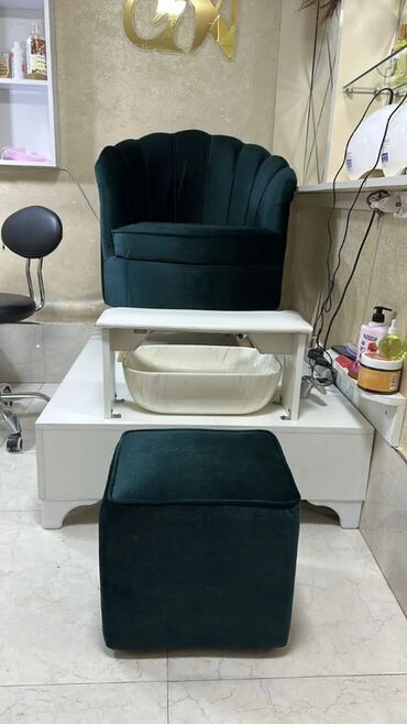 Salon, tibbi mebel dəsti: Pedikür üçün salon dəsti - Komplekt: yumşaq məxmər örtüklü kreslo — 10