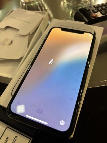 kompüter sistem bloku: IPhone 11 Pro, Space Gray