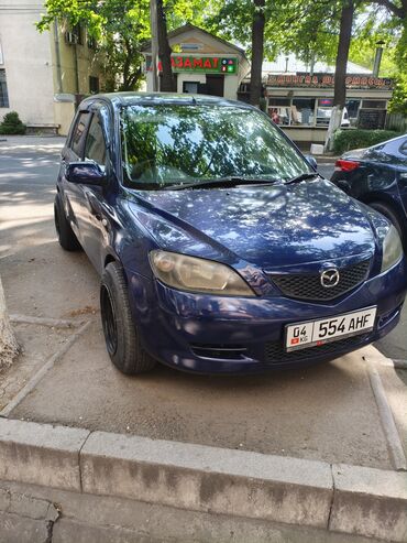 шины япония: Mazda Demio: 2003 г., 1.3 л, Автомат, Бензин, Хэтчбэк