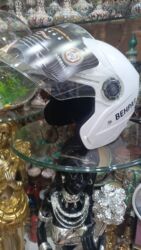 Motosiklet hissələri: Moto baqajlar ag qaralı 45azn Dörd künc Baqaj 55azn Qara mat baqaj — 22