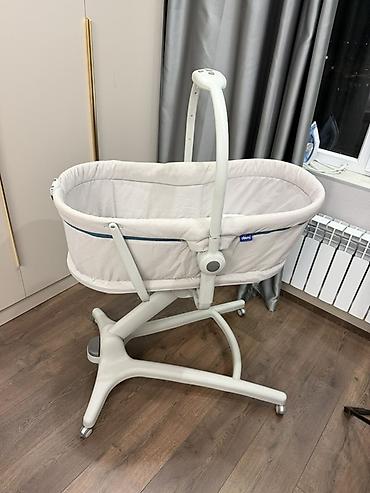 ванна для купания малыша: Детская колыбель-качалка Chicco Baby Hug 4 в 1 на колесиках и в — 2