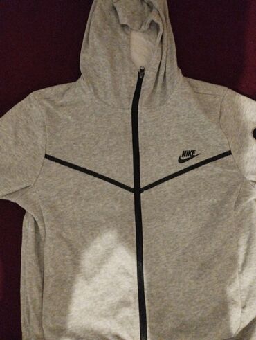 мужское пальто черное: Мужская толстовка, M (EU 38), Nike, Б/у, цвет - Серый, Самовывоз