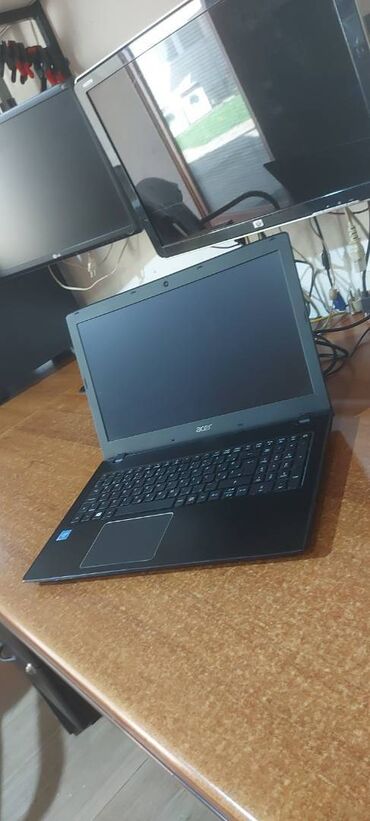 Acer: Laptop Acer TravelMate P259-baterija preko3h idealan za auto — 7