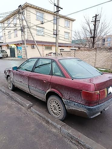 Audi: Audi 80: 1983 г., 1.8 л, Ручные, Бензин, Седан — 9