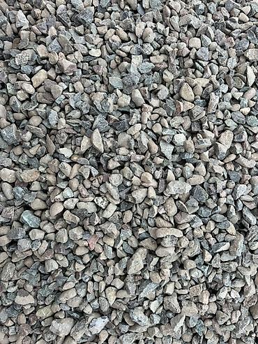 Щебень: Предлагается щебень серого цвета, фракции 5-20 мм. Подходит для — 17