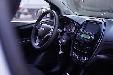 Chevrolet: Chevrolet Spark: 2016 г., 1 л, Вариатор, Бензин, Хэтчбэк — 8