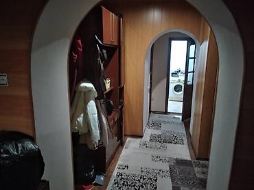 Продажа коттеджей и домов: Продам дом в верхней части города Кара Балта. S 90m². Участок хоз — 2