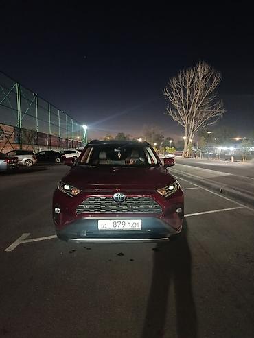 Toyota: Toyota RAV4: 2019 г., 2.5 л, Автомат, Гибрид, Кроссовер — 1
