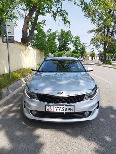 kia k2: Kia K5: 2016 г., 2 л, Типтроник, Газ, Седан