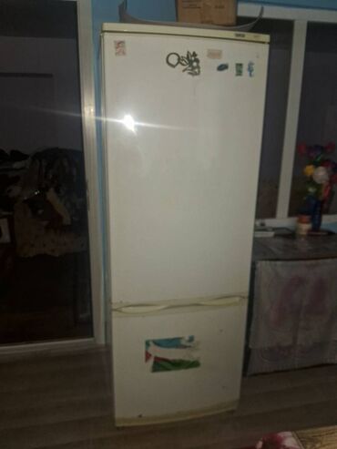 Холодильники: Б/у 2 двери Atlant Холодильник Продажа, цвет - Белый