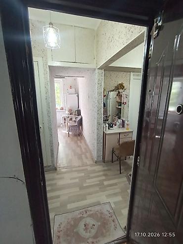 продаю квартиру гагарина: 2 комнаты, 47 м², 105 серия, 3 этаж, Свежий ремонт — 1