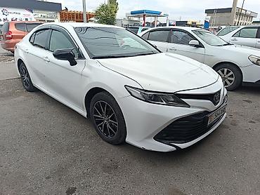 Toyota: Toyota Camry: 2018 г., 2 л, Автомат, Бензин, Седан — 2