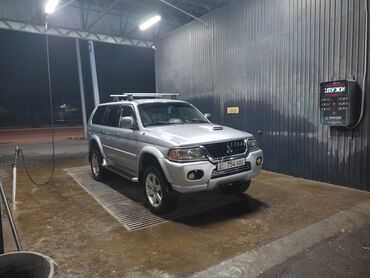 Mitsubishi: Mitsubishi Pajero Sport: 2004 г., 2.5 л, Механика, Дизель, Внедорожник