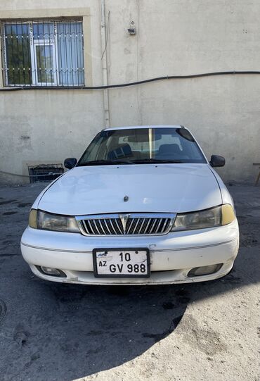 chevrolet nexia 2021: Daewoo Nexia: 1.5 l | 1996 il Sedan