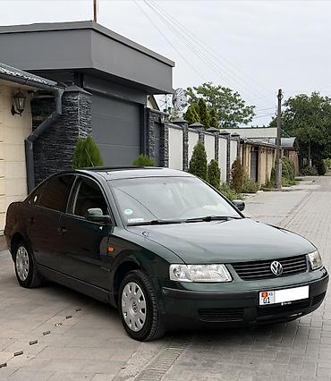 вмятина: Volkswagen Passat: 1998 г., 1.6 л, Механика, Бензин, Седан — 6