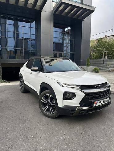 bridgestone blizzak: Chevrolet Trailblazer: 2021 г., 1.3 л, Автомат, Бензин, Кроссовер — 2